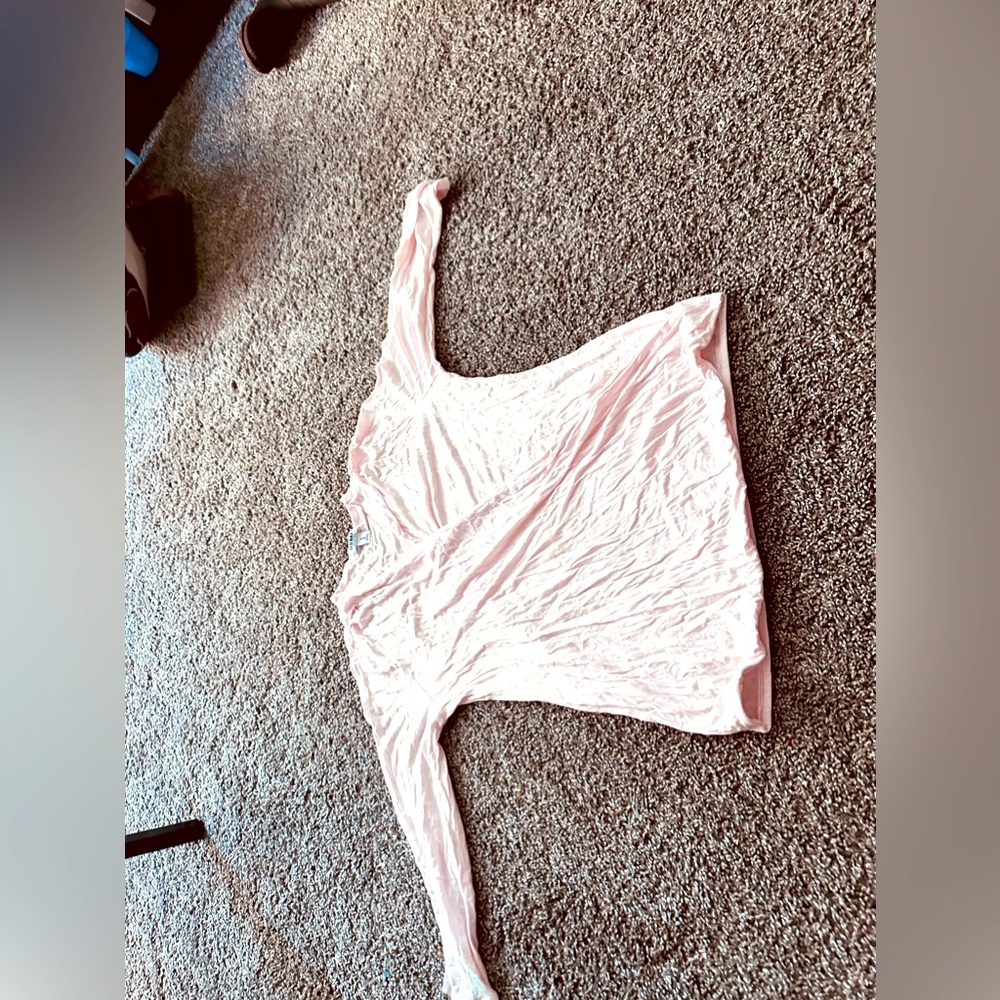 Old navy light pink shirt